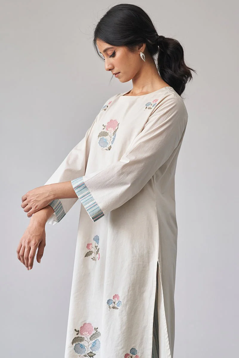 Beige Embroidered Cotton Kurta With Printed Salwar - Image 3