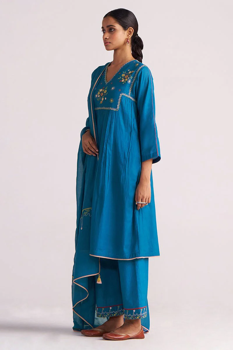 Celestial Blue Embroidered Kurta Set - Image 7