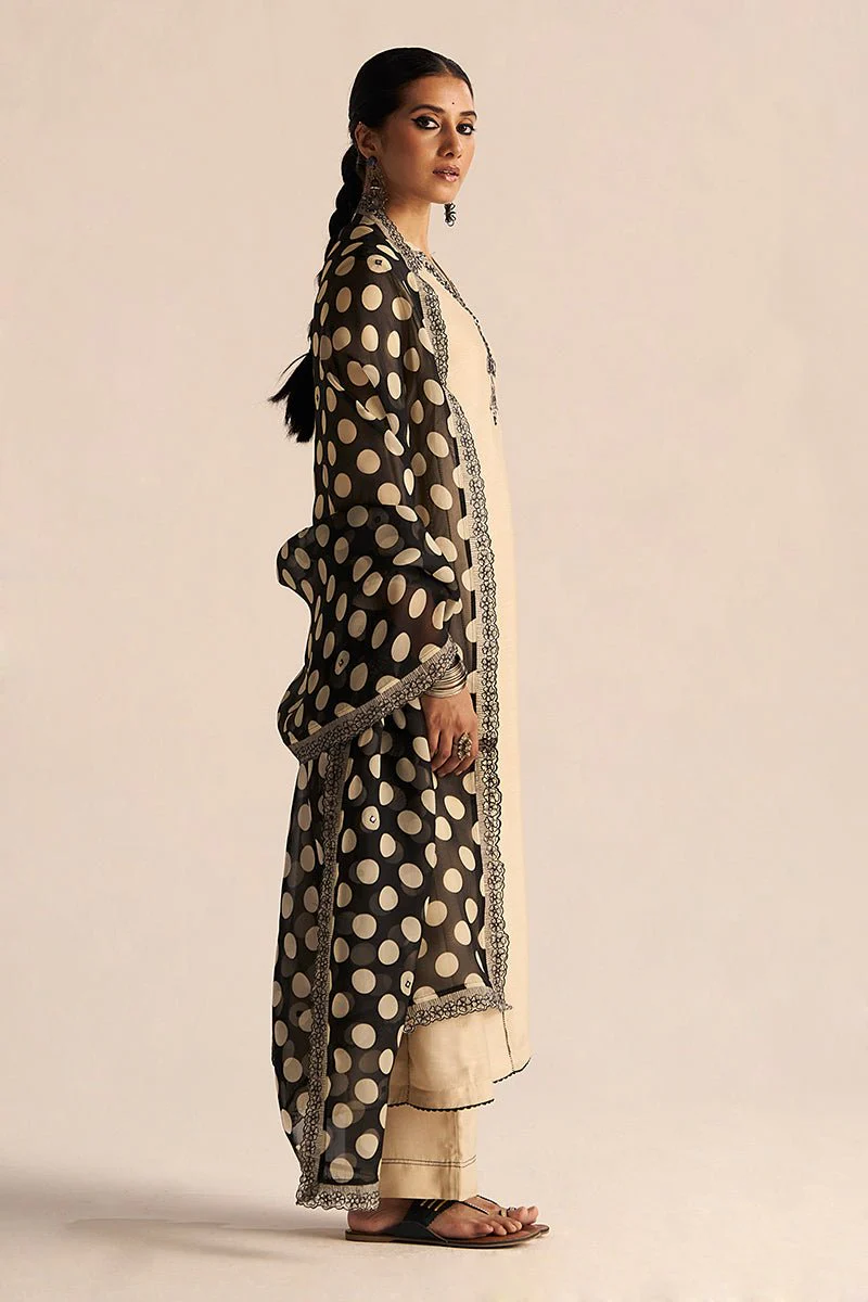 Cream and Black Kurta Set - Image 7