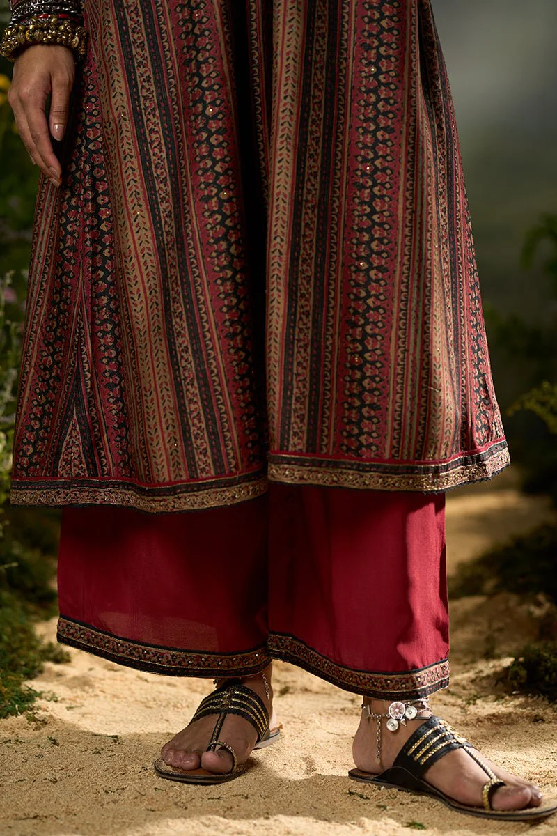 Deep Maroon and Black Silk Traditional Co-ord Set - Image 8