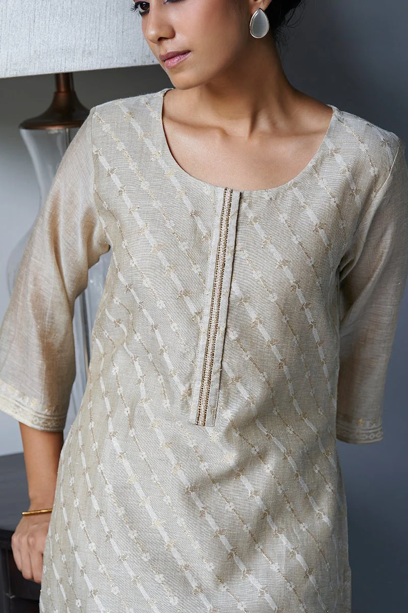 Fog Beige Woven Zari Kurta Suit Set With Delicate Embroidery Detailing - Image 3