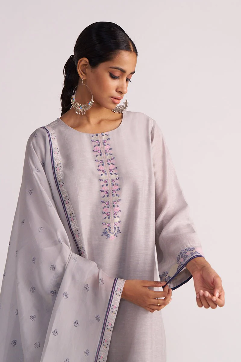 Grey Woven Kurta Set - Image 5