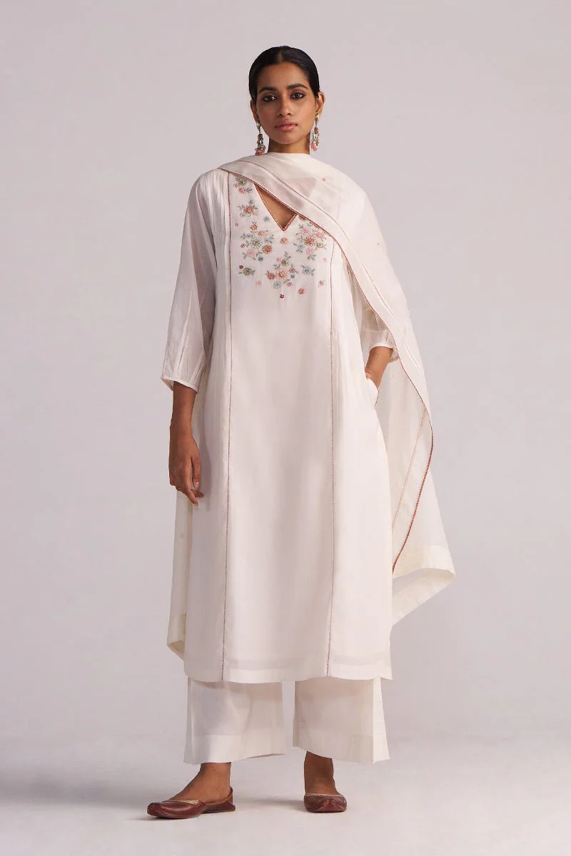 Ivory Embroidered Kurta Set - Image 8